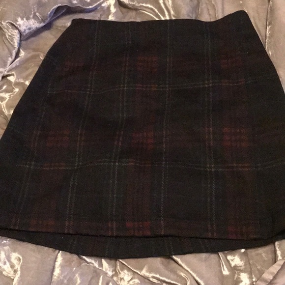 Plaid skirt - Picture 1 of 3